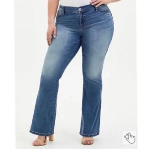 TORRID Luxe Slim Bootcut Super Stretch Jeans NWT In Rain Storm NEW! 26 Tall 0235
